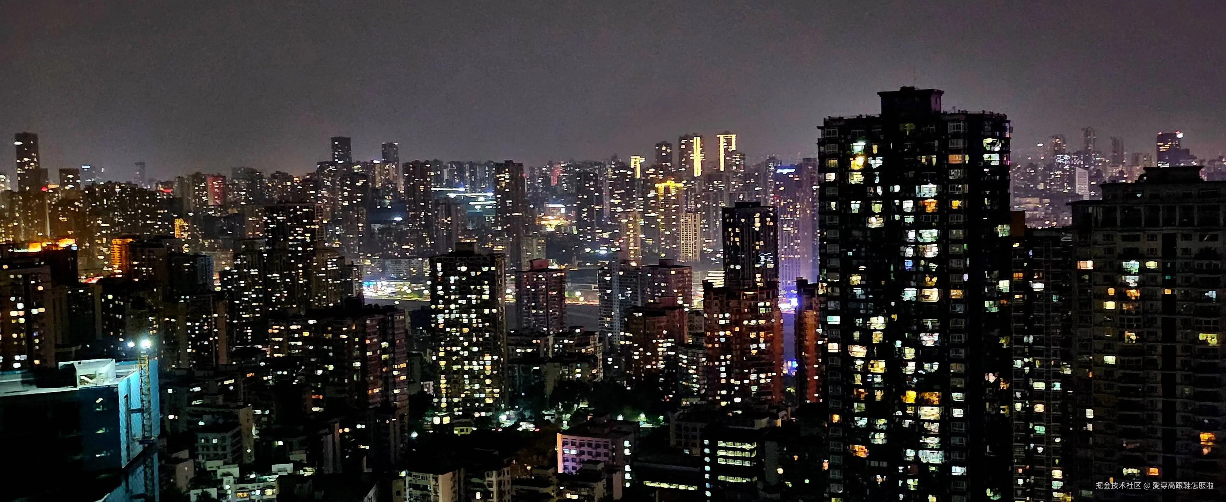 愛穿高跟鞋怎麼啦于2025-04-22 08:00发布的图片