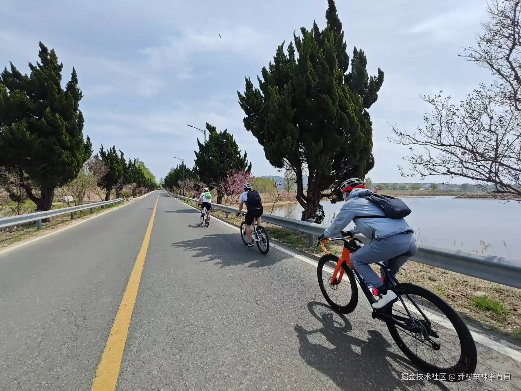 莽村车神李有田于2025-04-21 07:45发布的图片