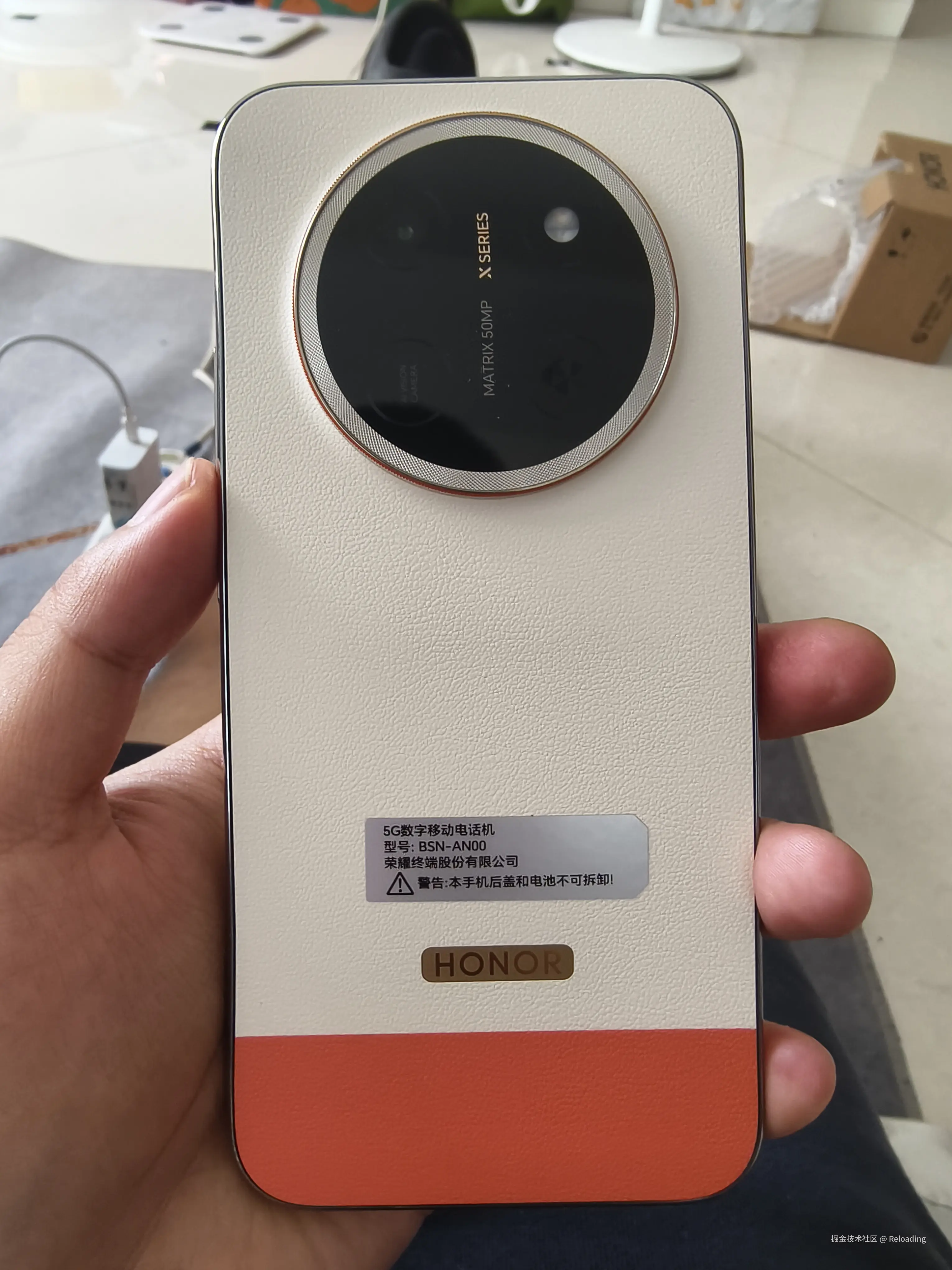 Reloading于2026-09-06 04:27发布的图片