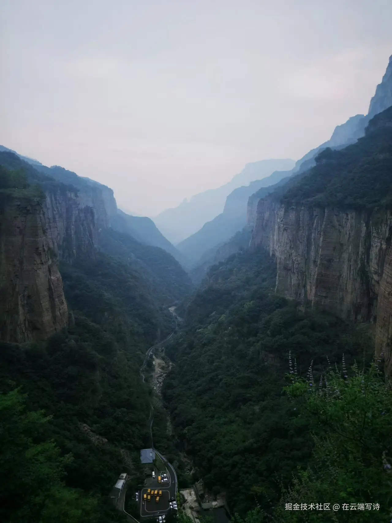 在云端写诗于2025-06-26 16:24发布的图片