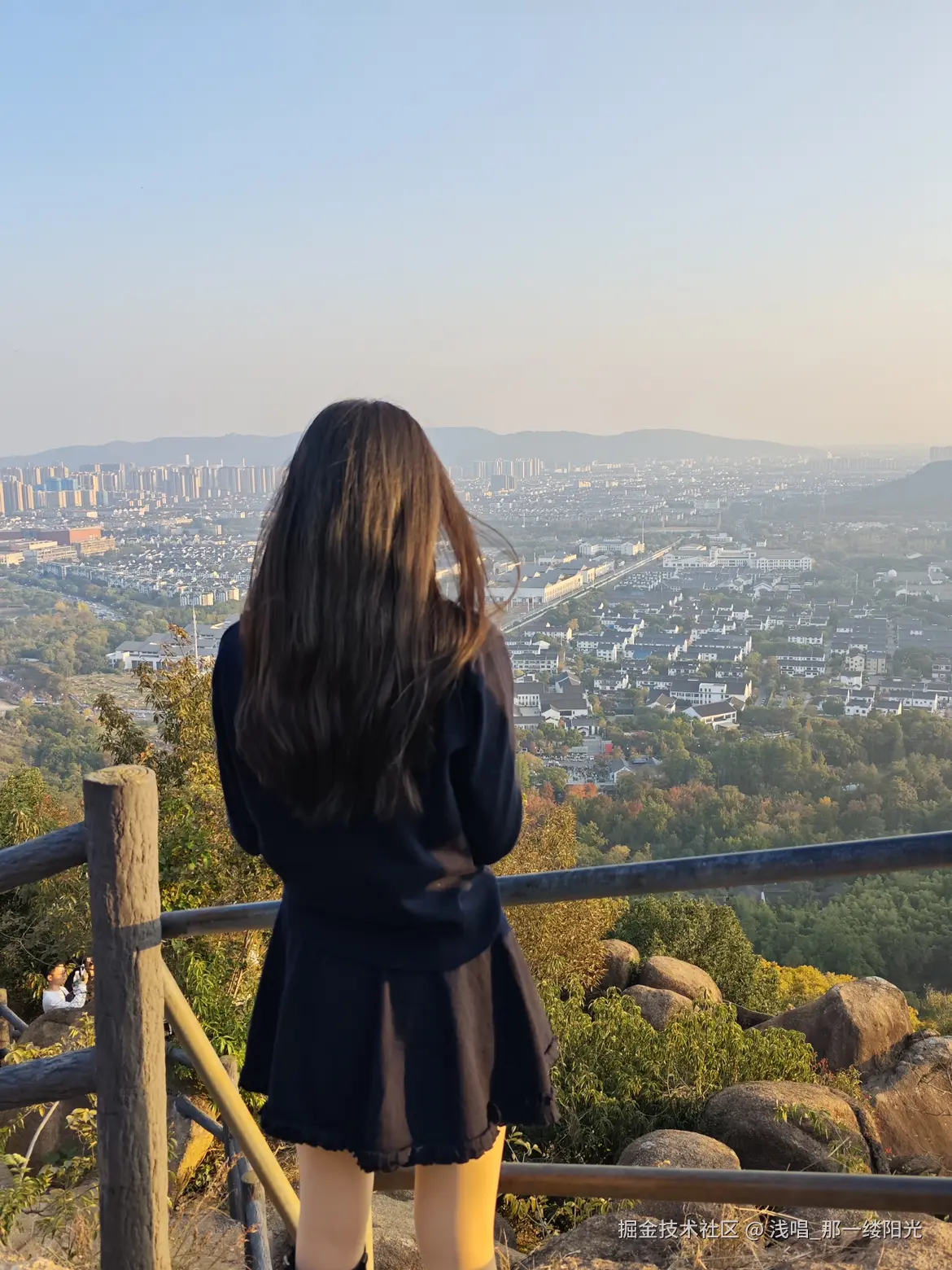 浅唱_那一缕阳光于2025-11-18 10:05发布的图片