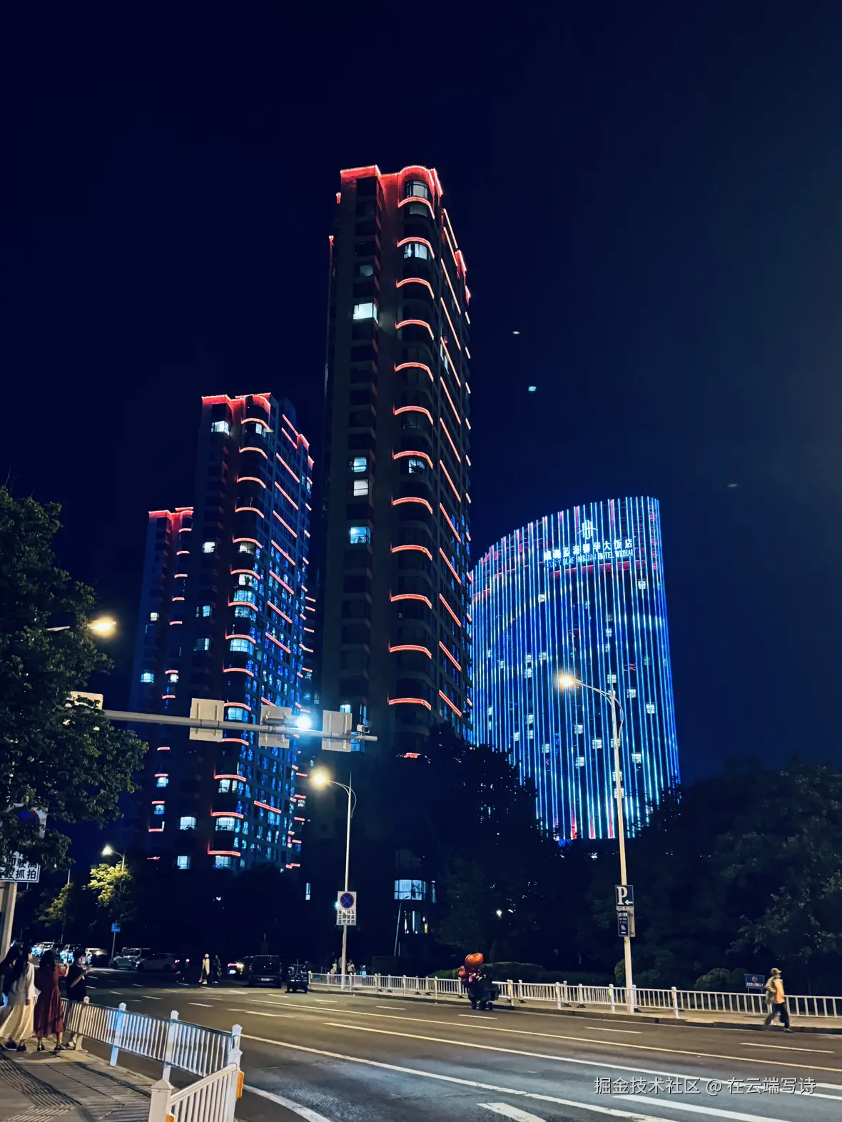 在云端写诗于2025-06-03 09:35发布的图片