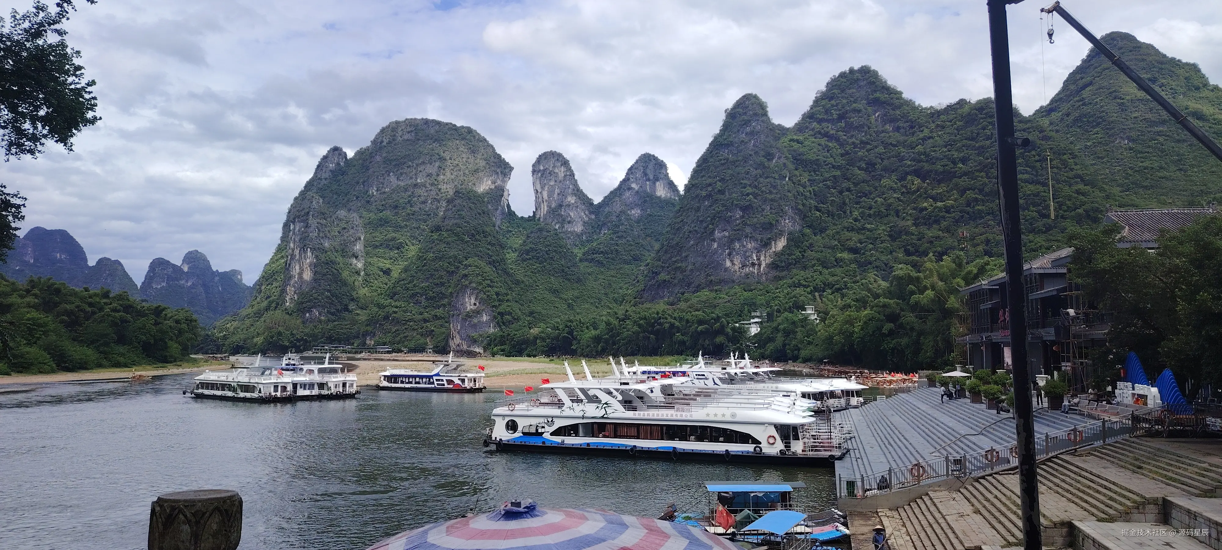 源码星辰于2025-10-20 15:46发布的图片