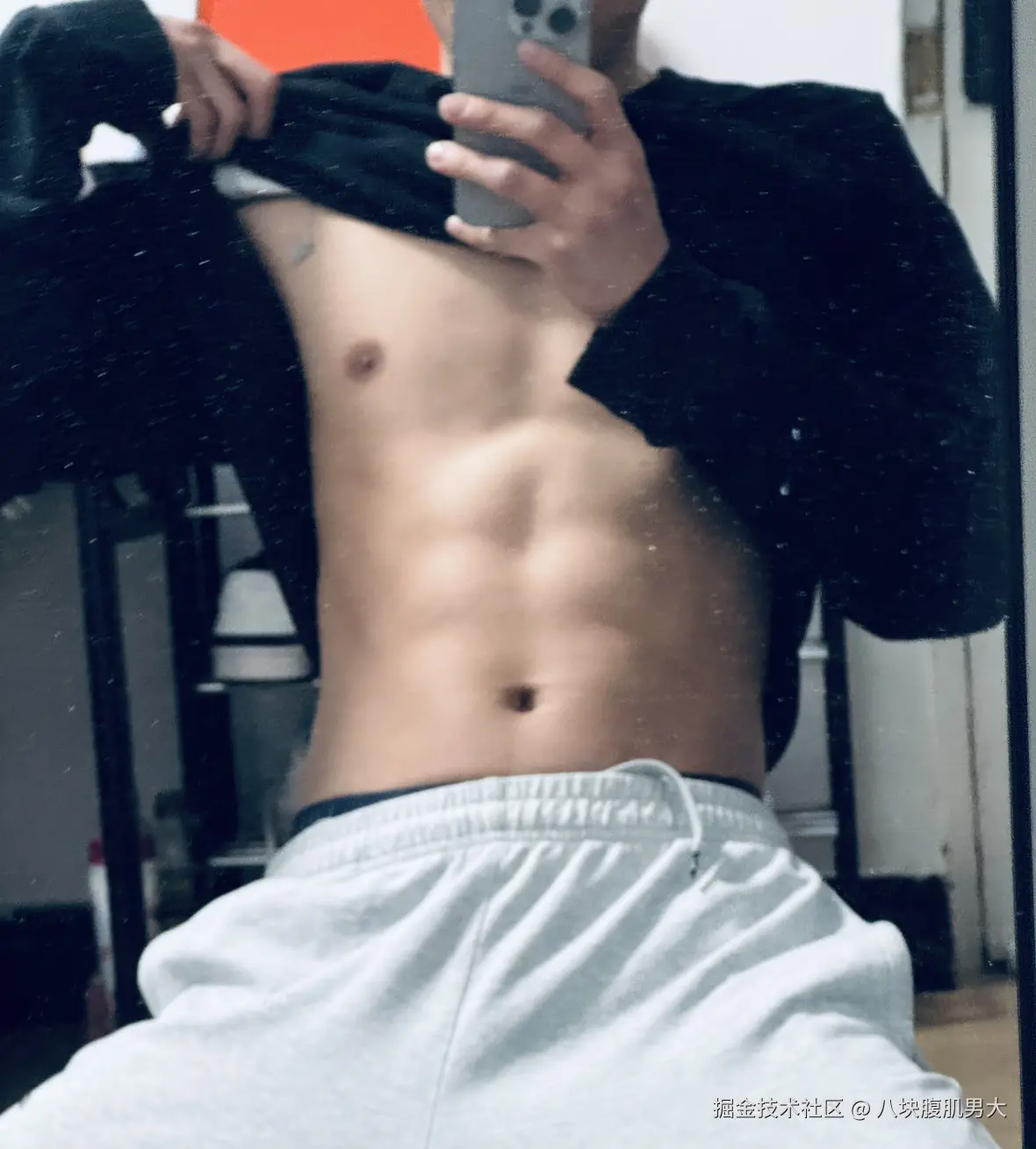 八块腹肌男大于2025-03-05 02:55发布的图片
