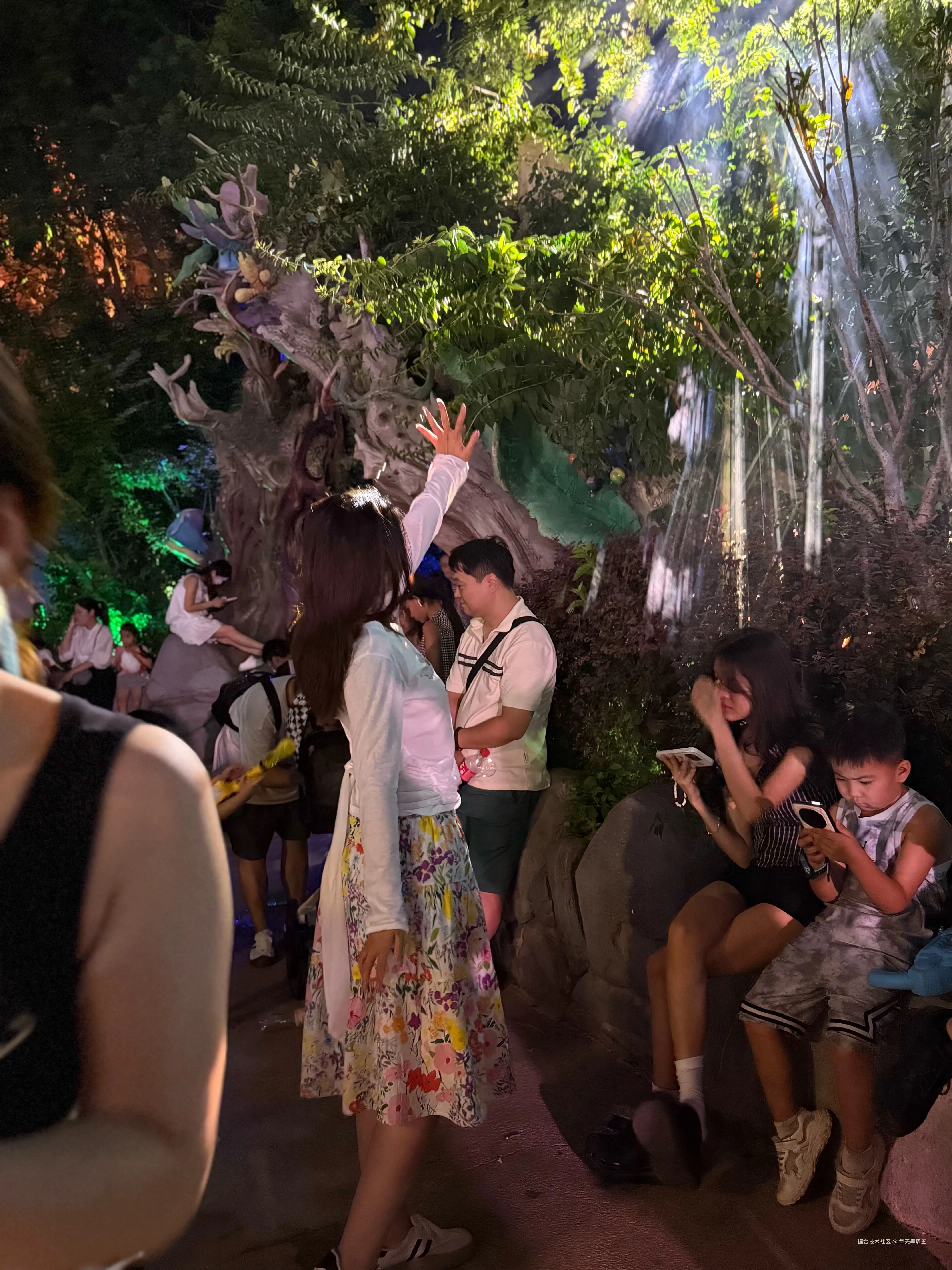 每天等周五于2025-08-25 17:16发布的图片