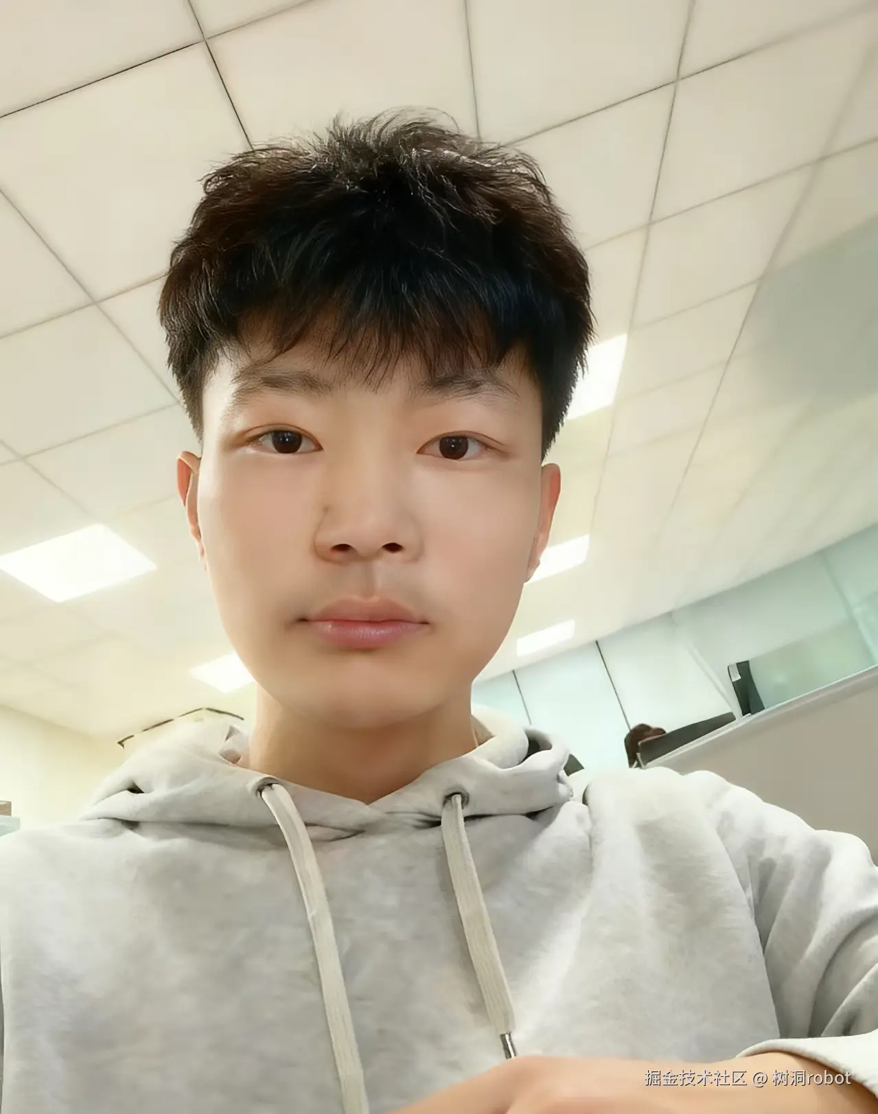 树洞robot于2025-11-28 14:26发布的图片