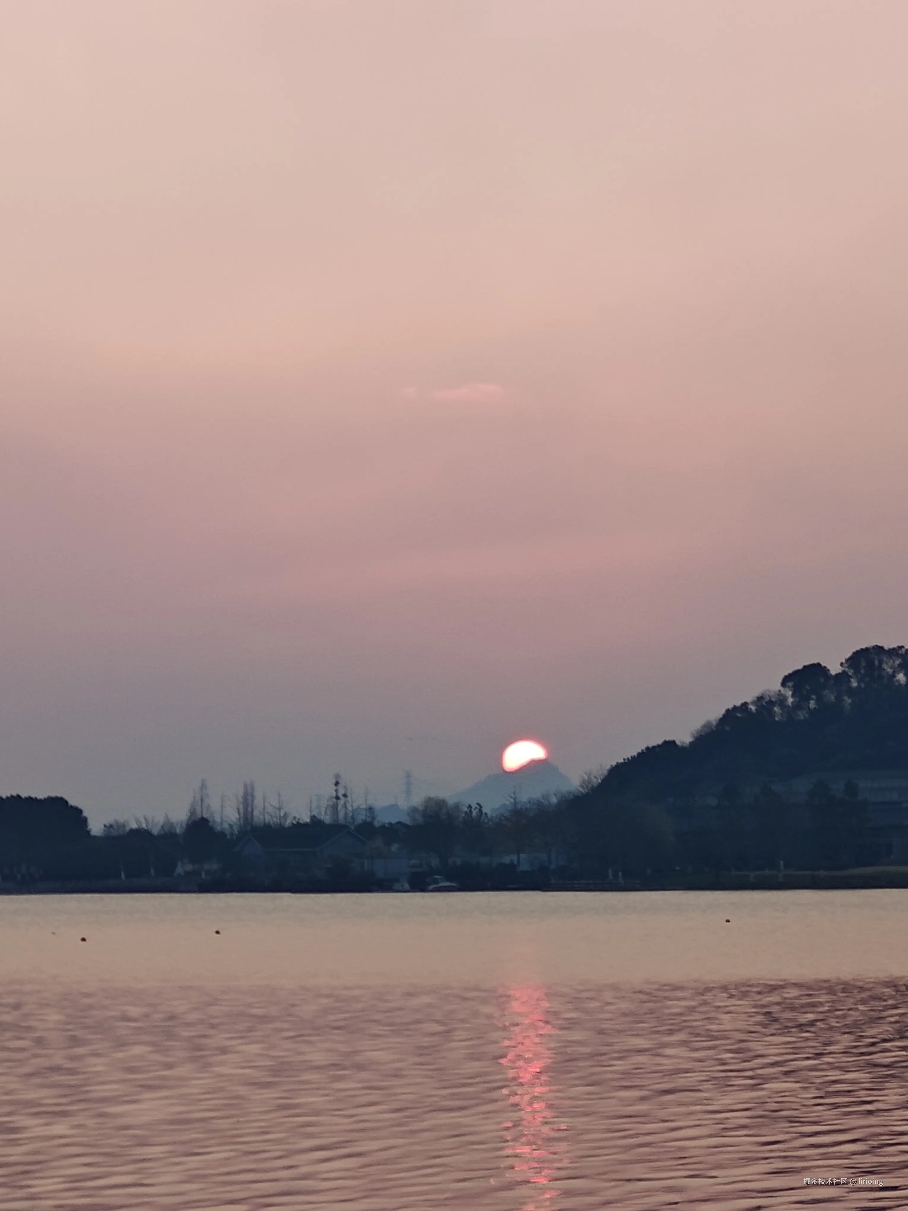 lirioing于2026-01-04 10:40发布的图片