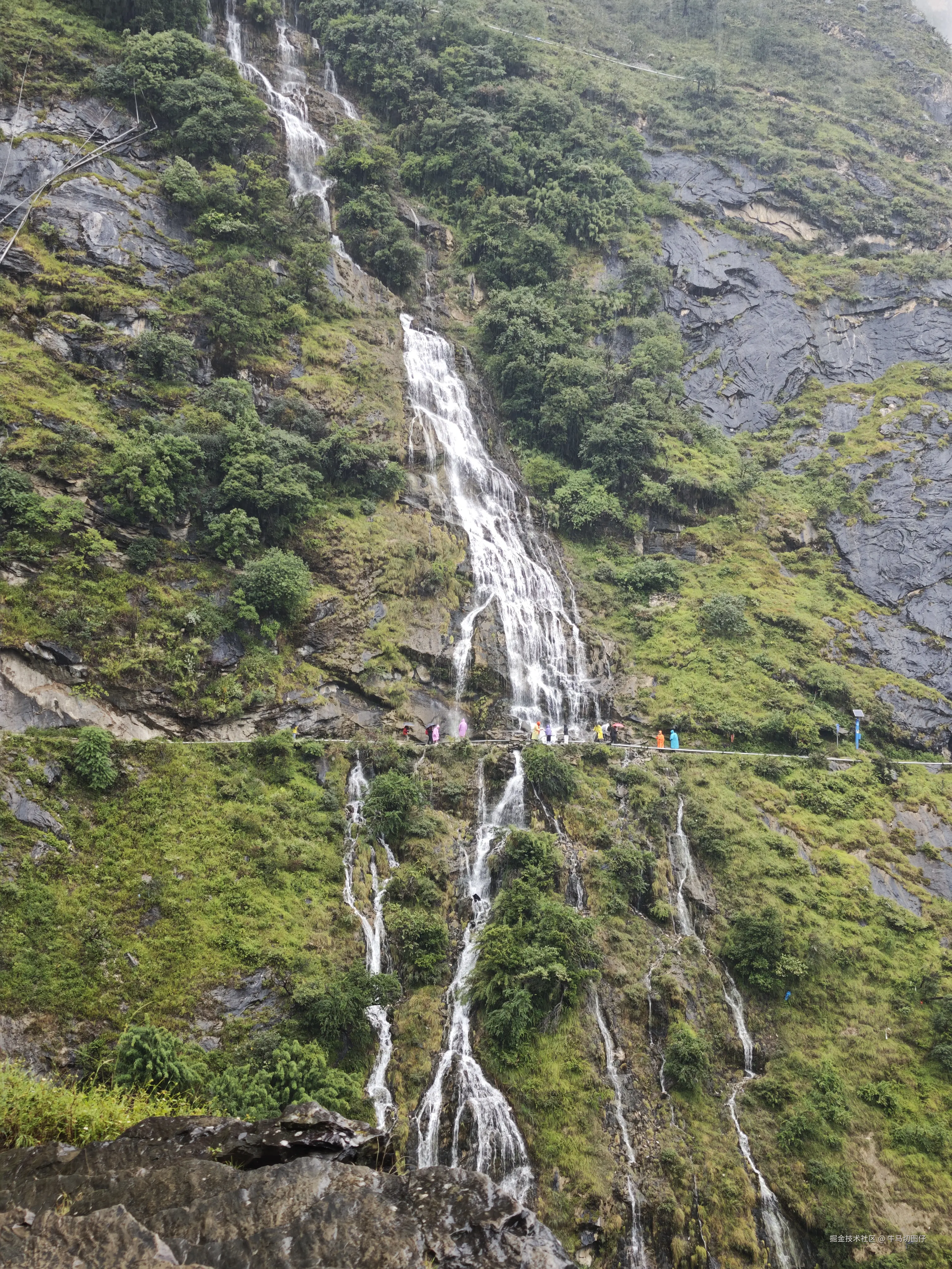 牛马切图仔于2025-10-09 13:51发布的图片