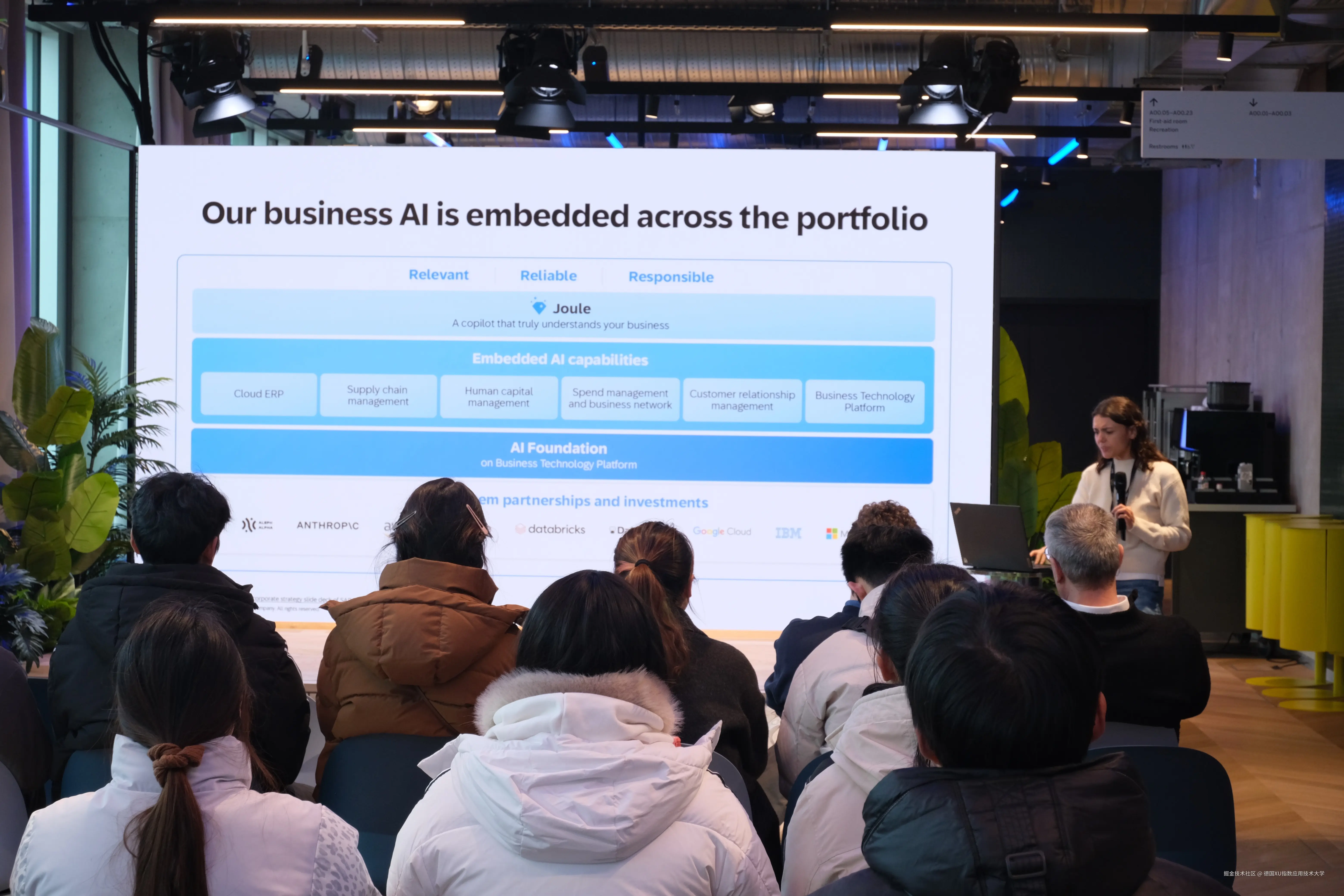 德国XU指数应用技术大学于2025-02-21 17:37发布的图片