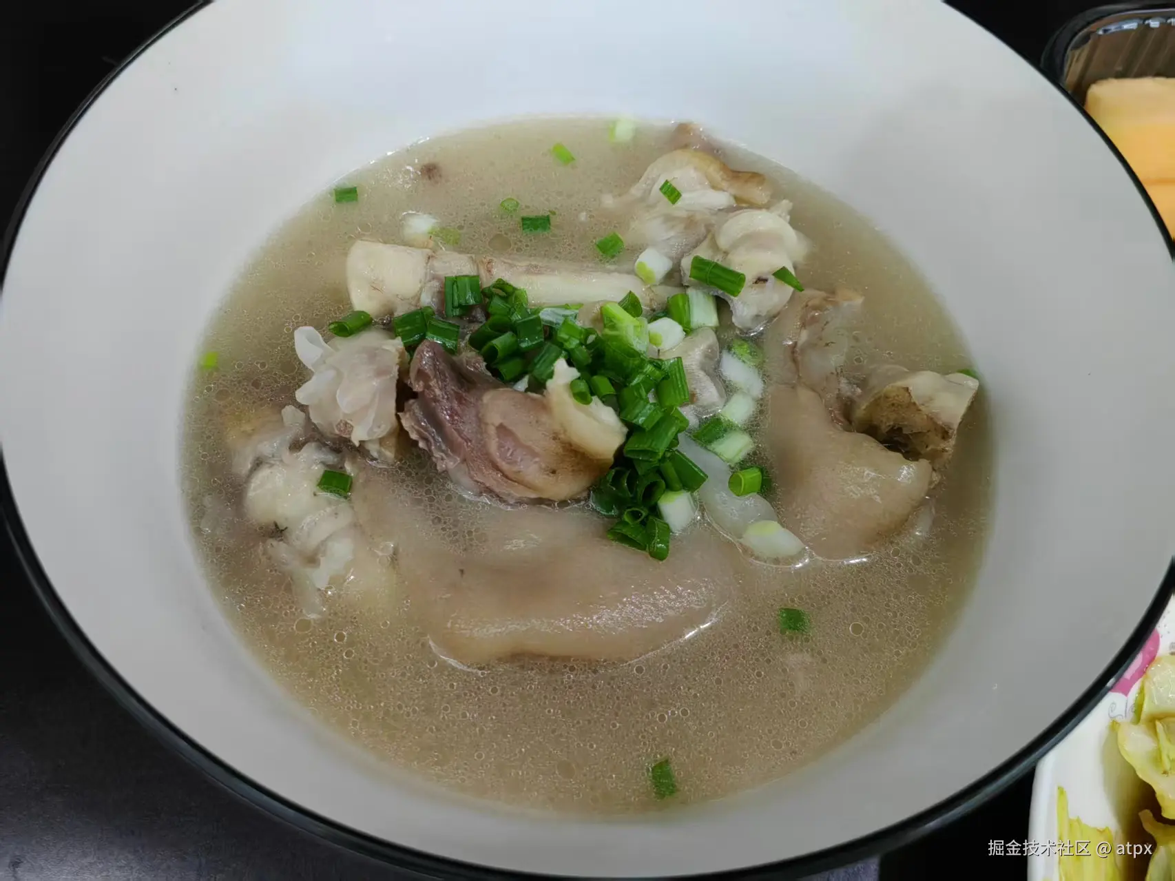 atpx于2025-10-20 03:04发布的图片