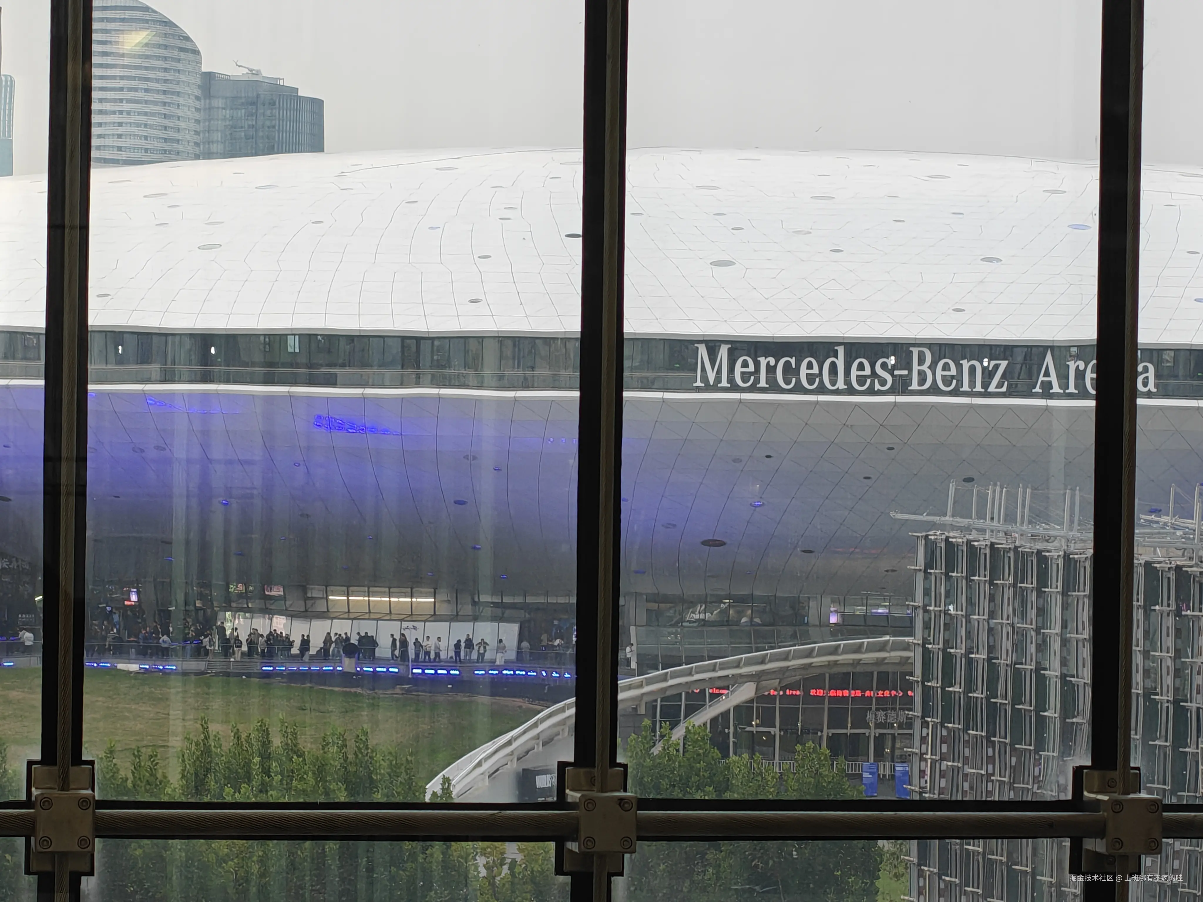 上班哪有不疯的哇于2025-10-31 16:56发布的图片