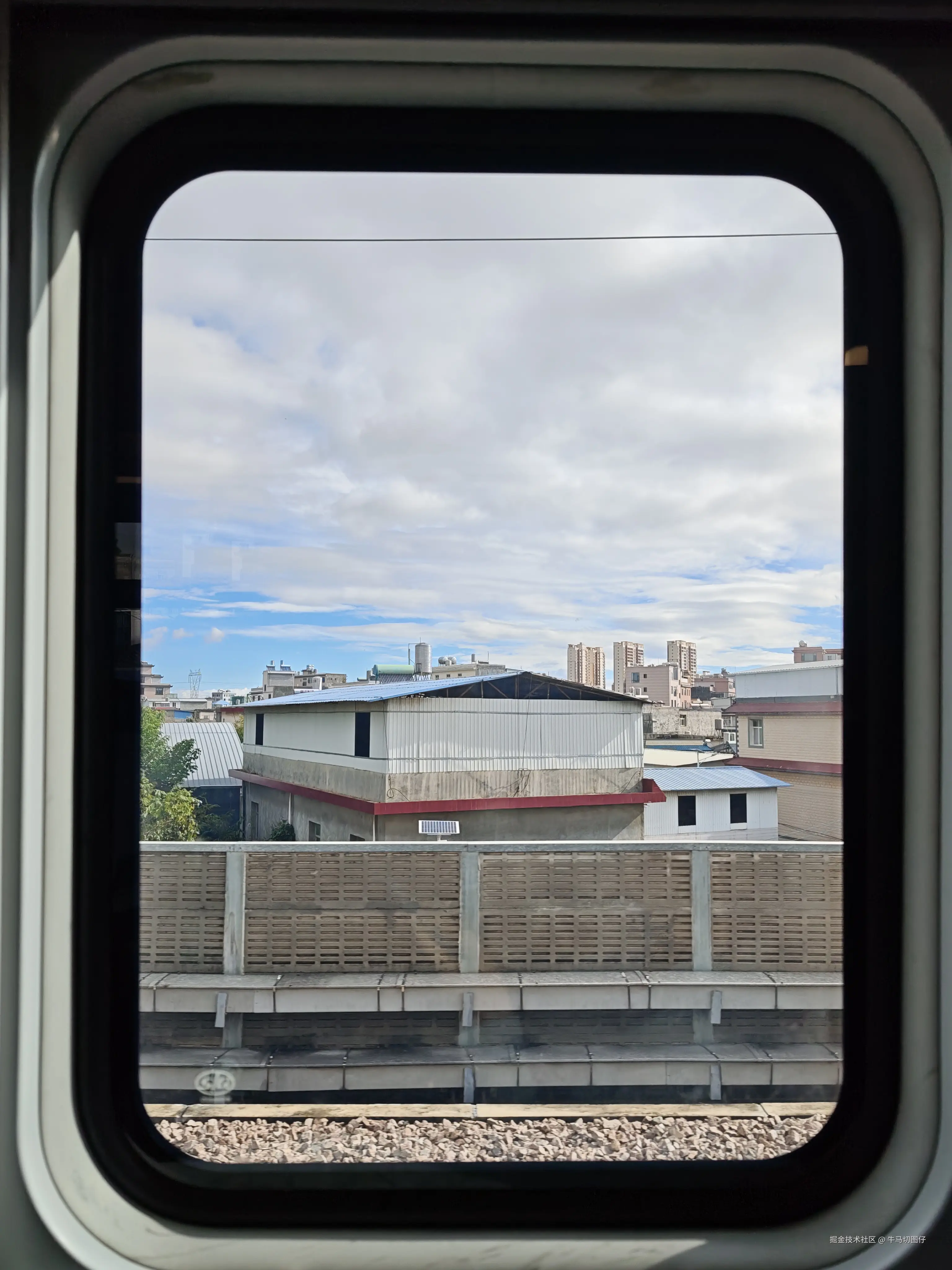 牛马切图仔于2025-10-09 13:51发布的图片