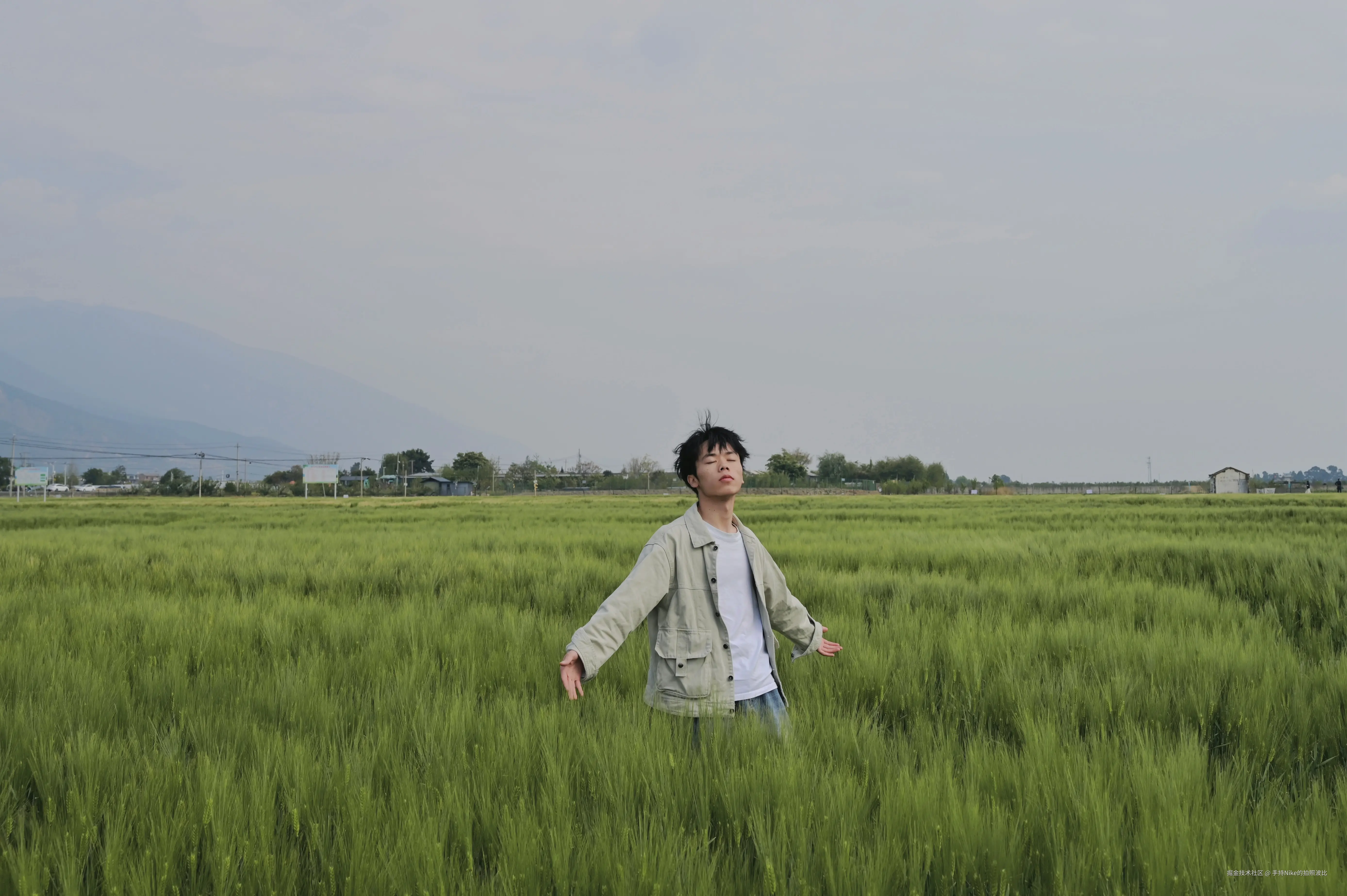 手持Nike的拍照波比于2025-04-07 15:02发布的图片