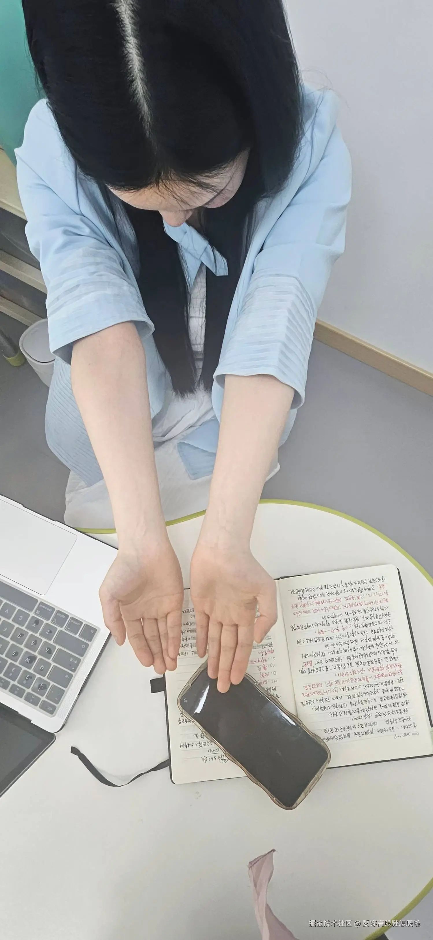 愛穿高跟鞋怎麼啦于2025-04-18 15:37发布的图片