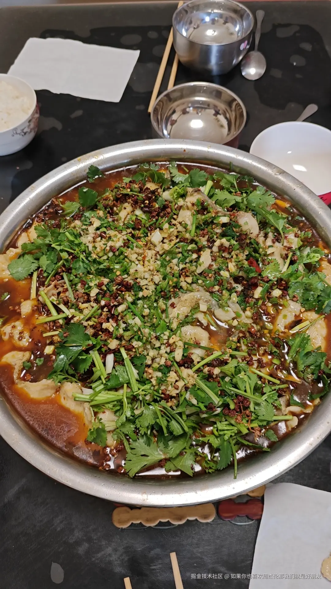 如果你也喜欢周杰伦那我们就是好朋友于2025-11-03 15:02发布的图片