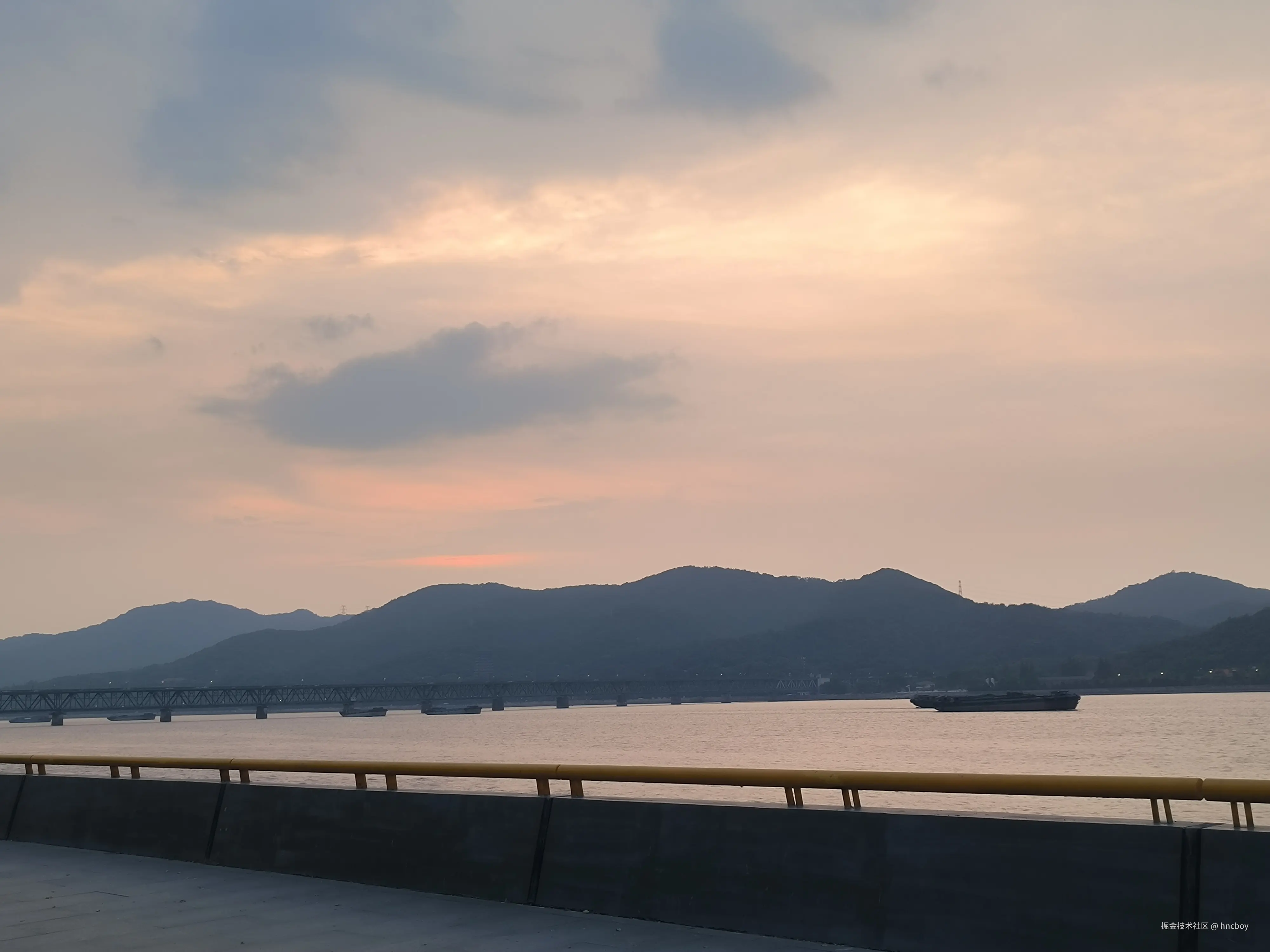 hncboy于2024-08-11 12:18发布的图片