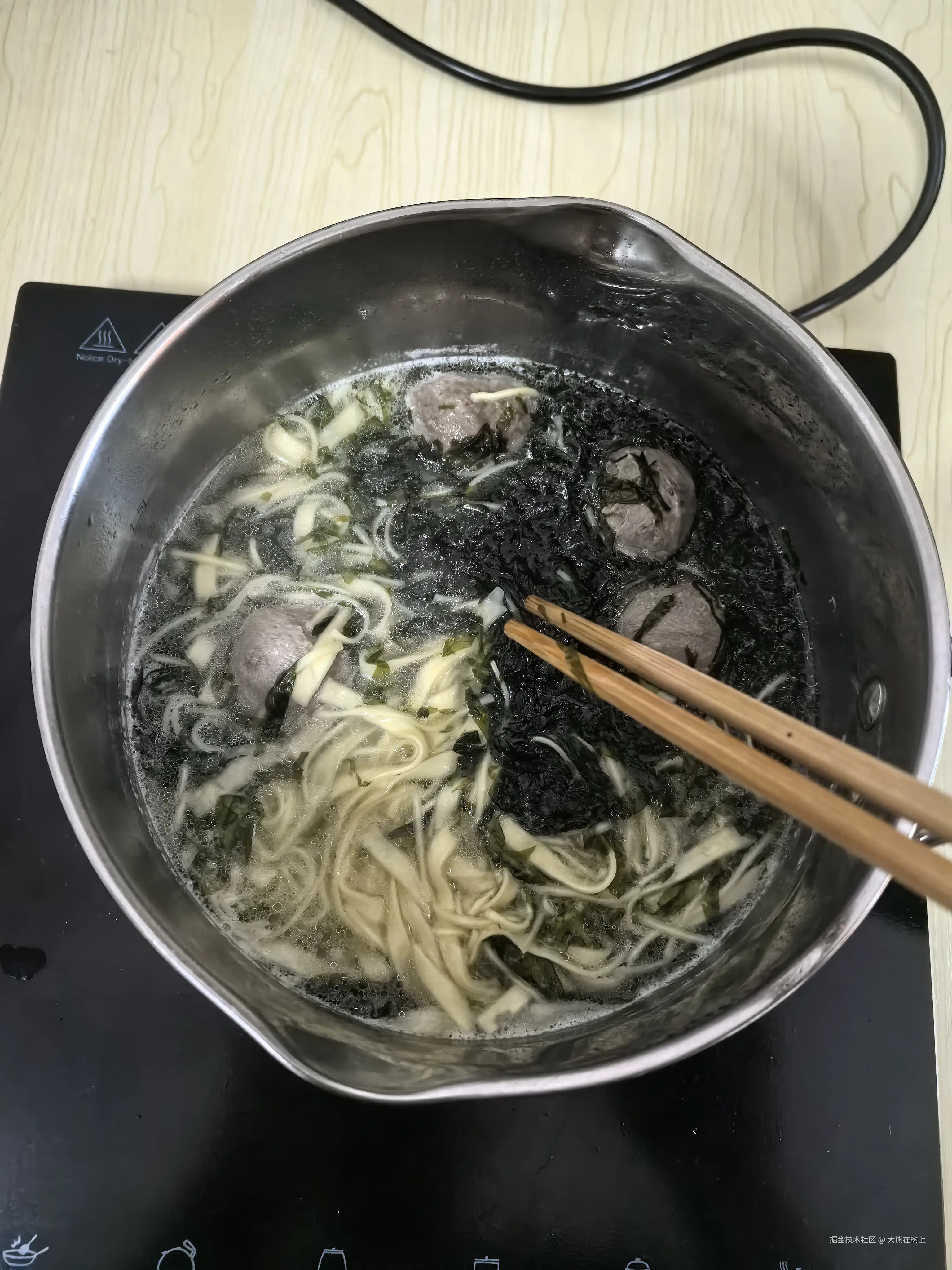 大熊在树上于2025-02-23 21:45发布的图片