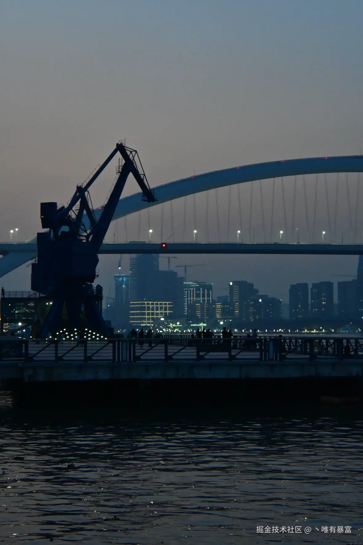 丶唯有暴富于2025-12-08 10:12发布的图片