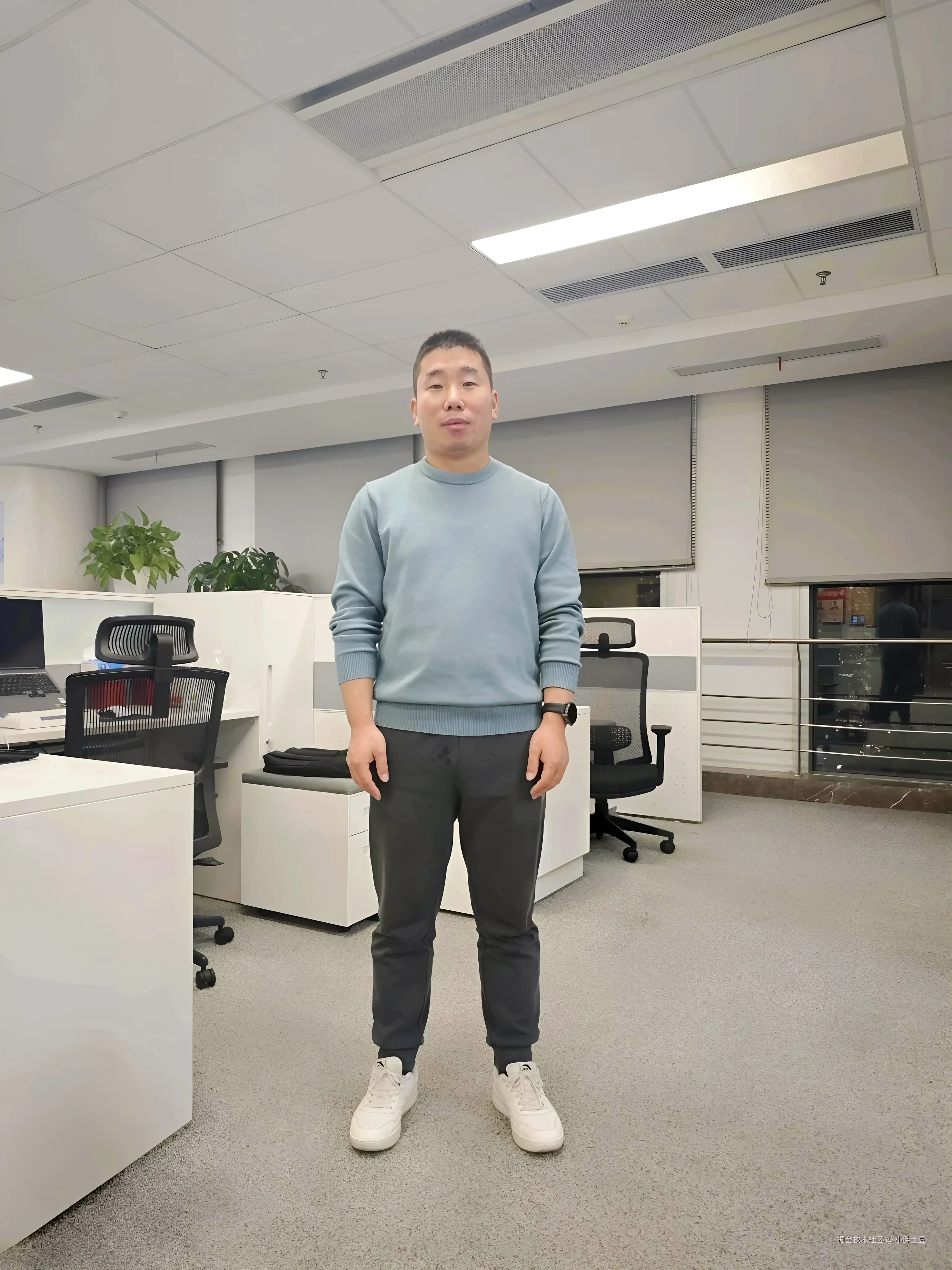 小胖土豆于2025-12-20 14:26发布的图片