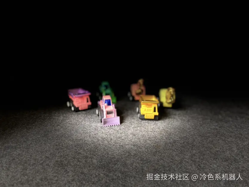 冷色系机器人于2024-09-09 00:50发布的图片