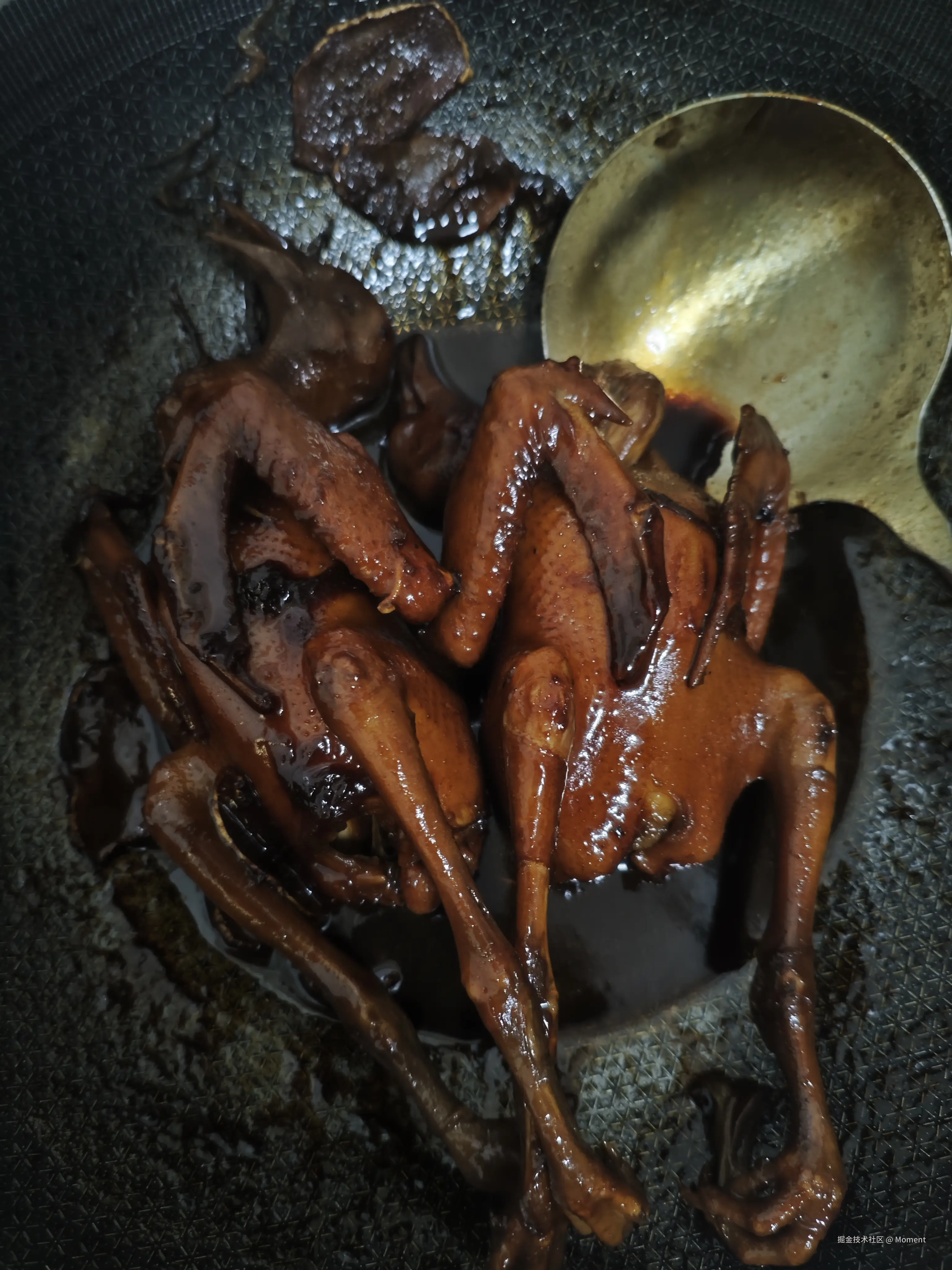 Moment于2025-08-26 02:11发布的图片