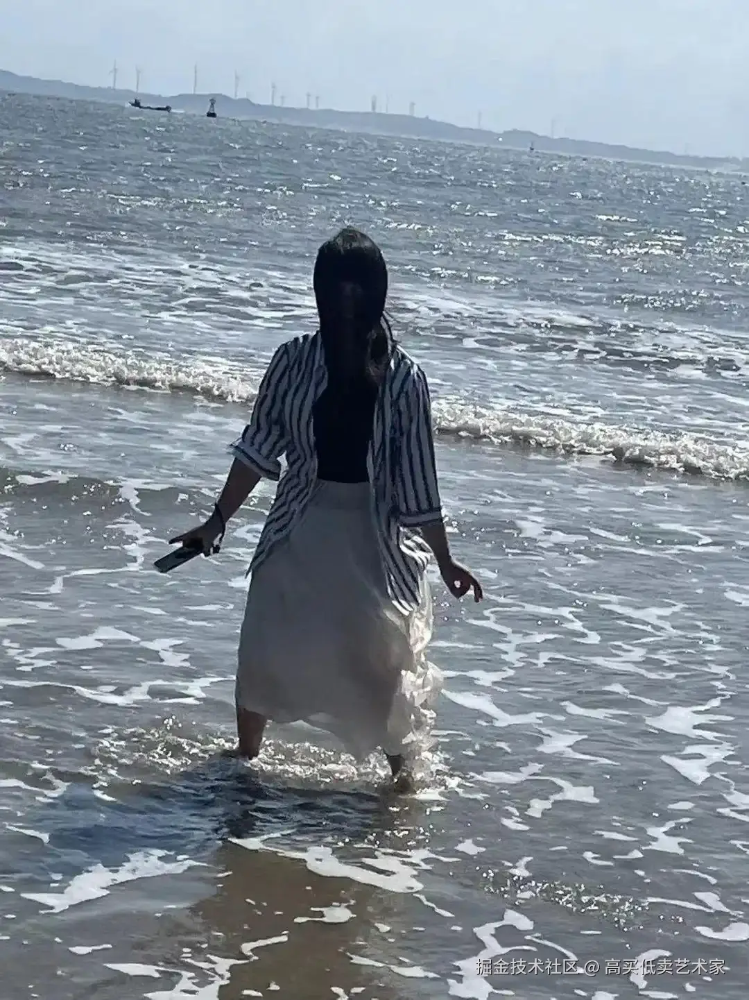 高买低卖艺术家于2025-10-24 15:52发布的图片