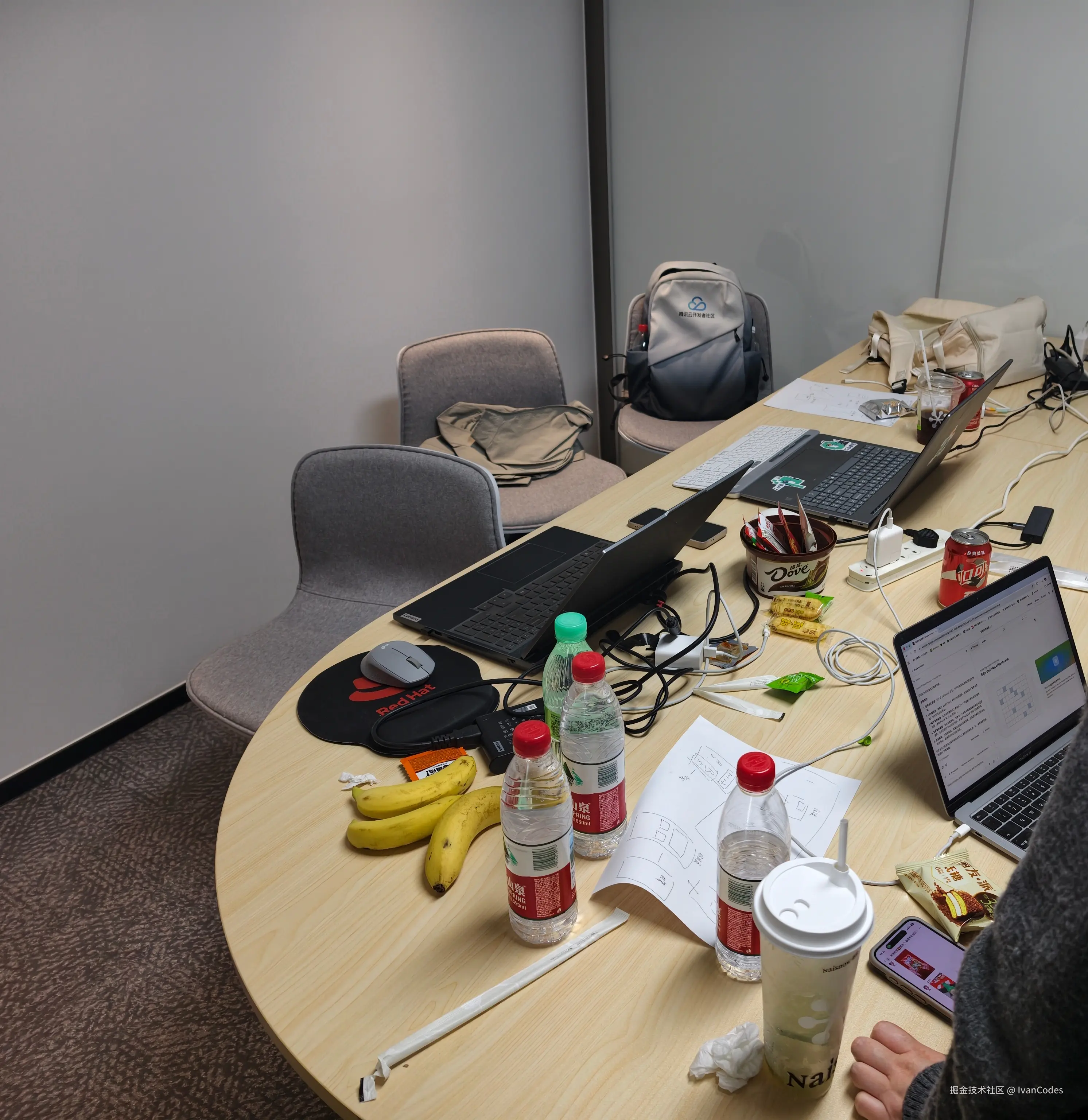 IvanCodes于2026-03-28 23:28发布的图片