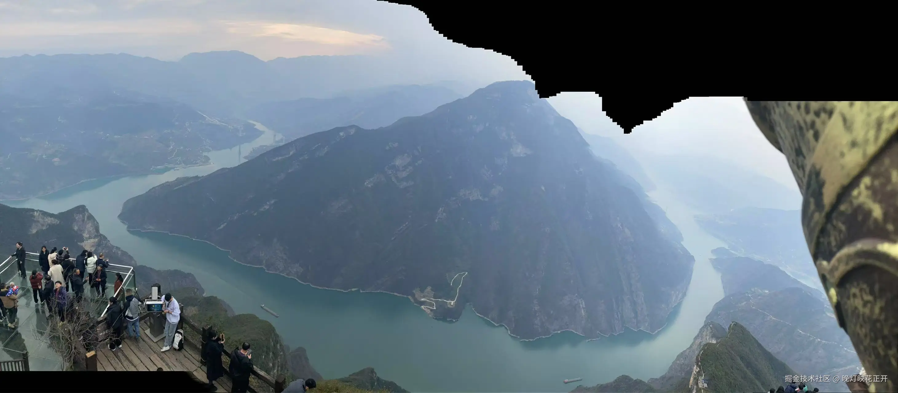 晚灯映花正开于2025-03-06 11:46发布的图片