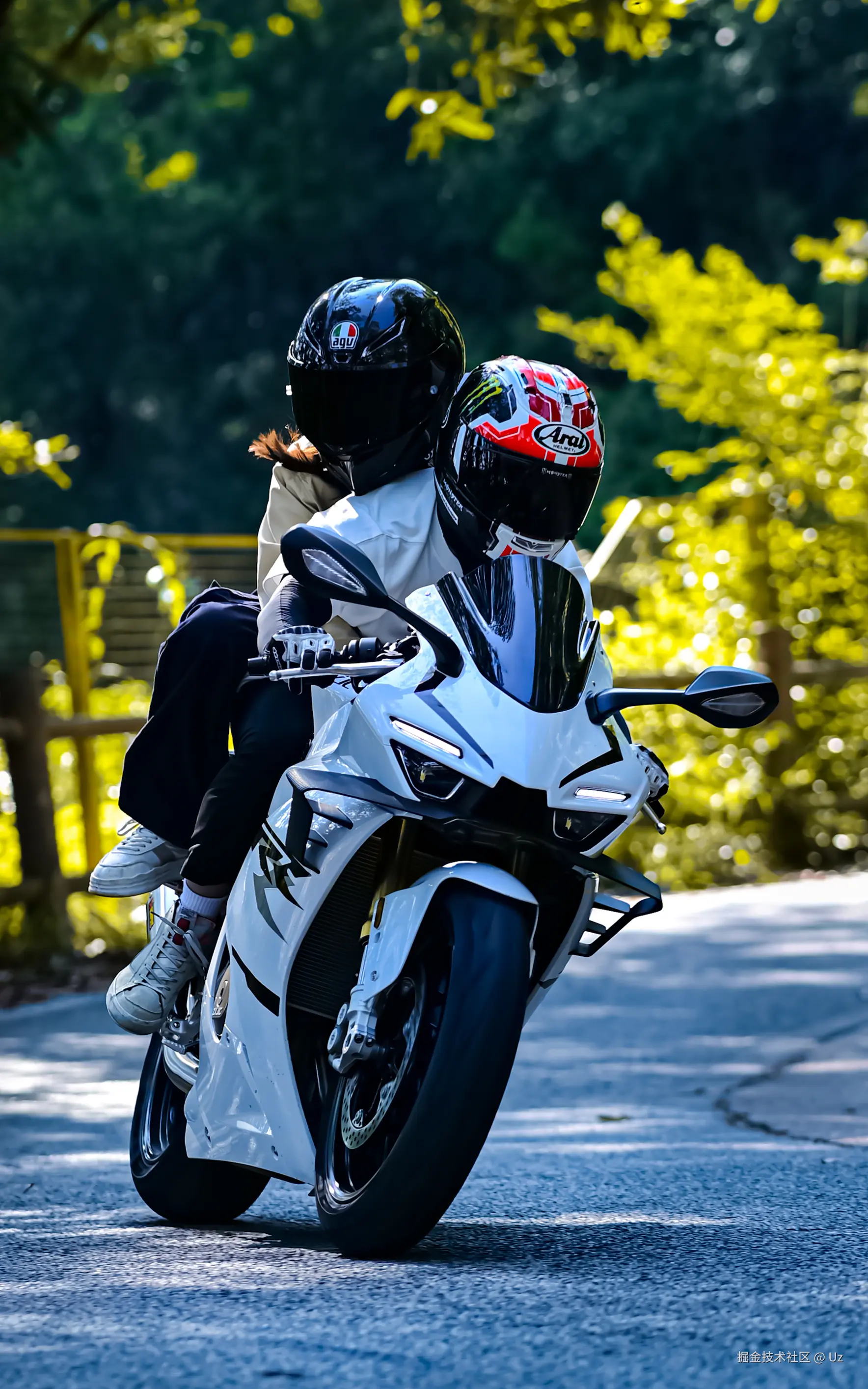 Uz于2025-10-11 10:36发布的图片