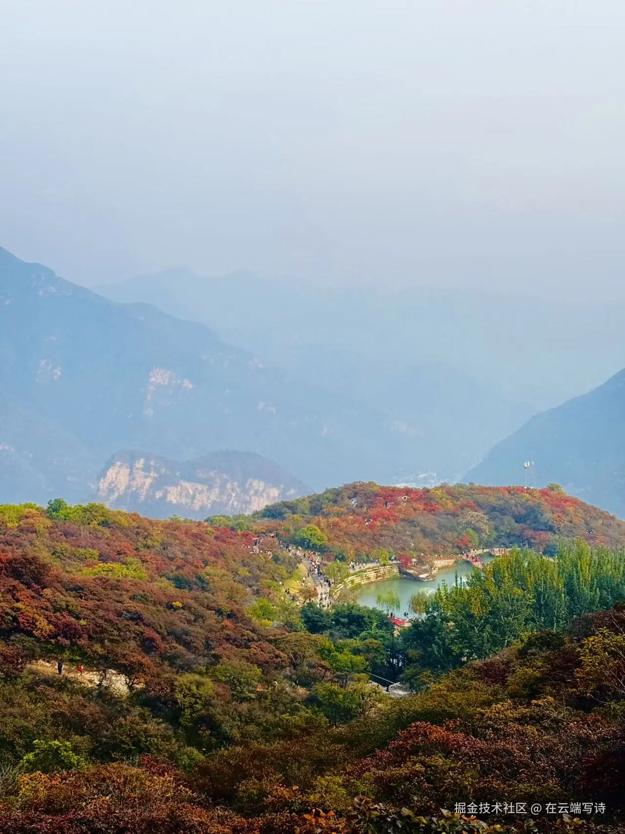 在云端写诗于2025-10-27 10:27发布的图片