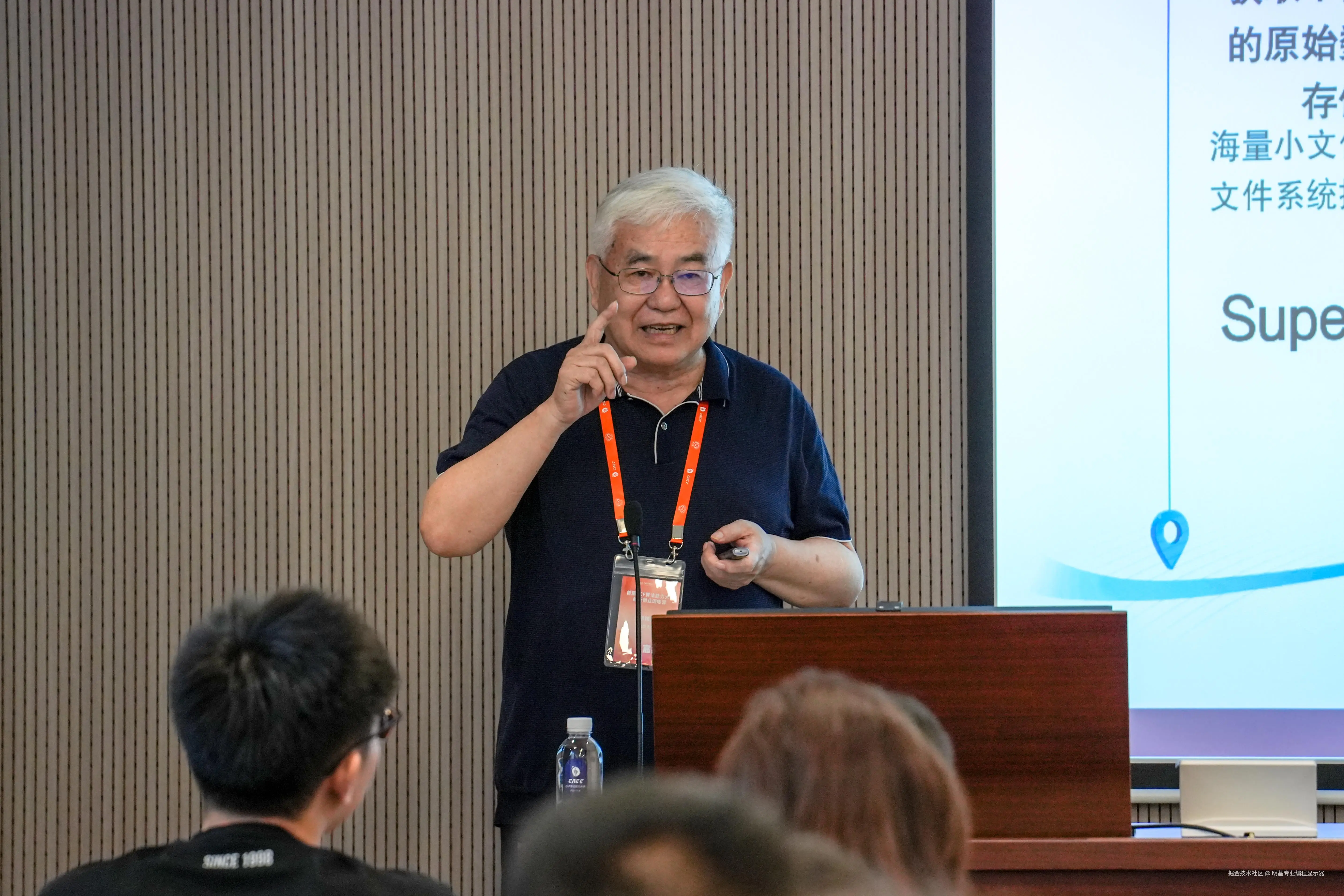 明基专业编程显示器于2025-08-14 08:01发布的图片