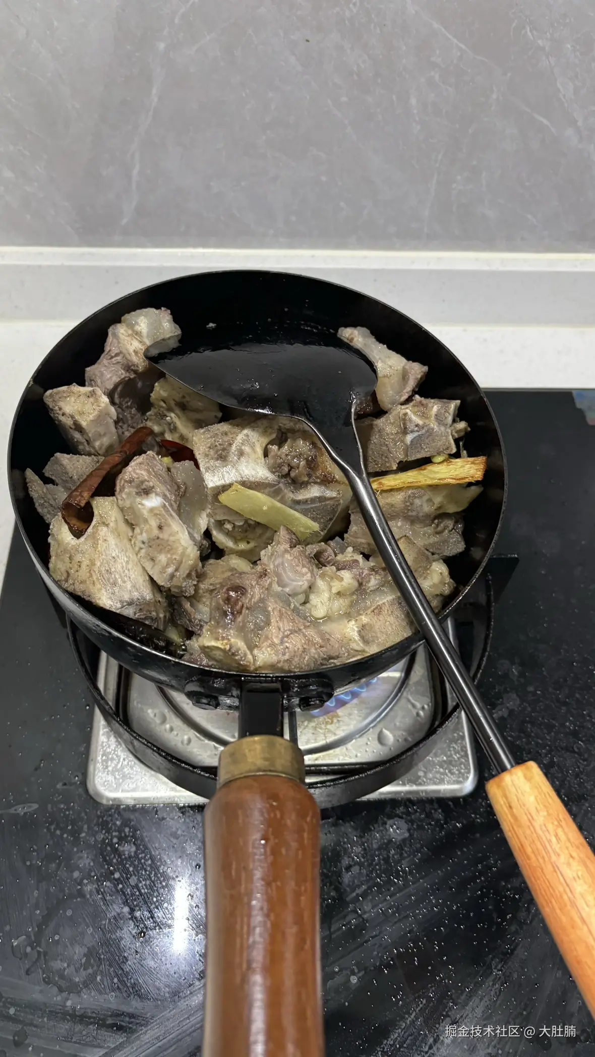 大肚腩于2025-11-03 13:58发布的图片