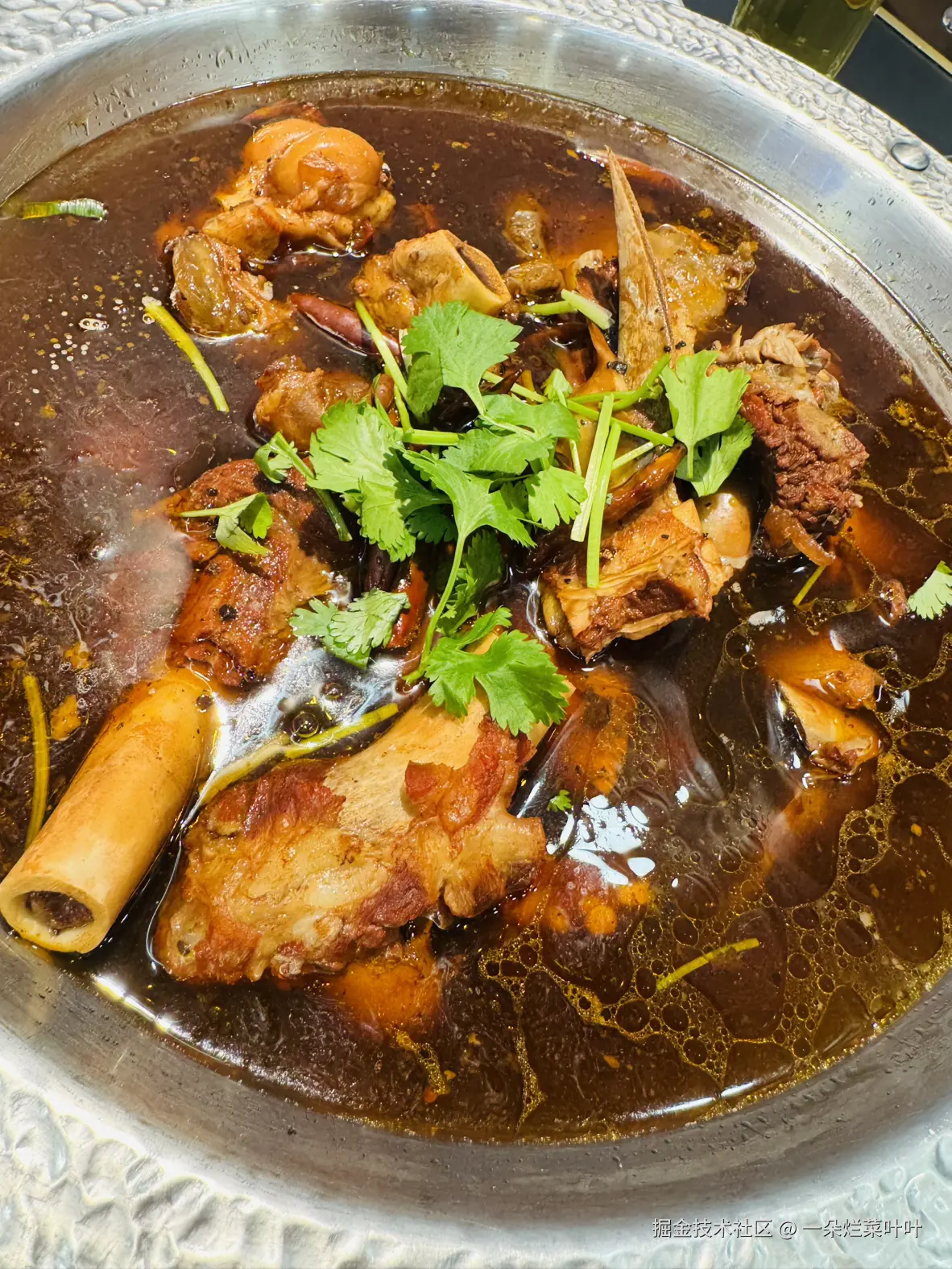 一朵烂菜叶叶于2024-11-23 11:16发布的图片