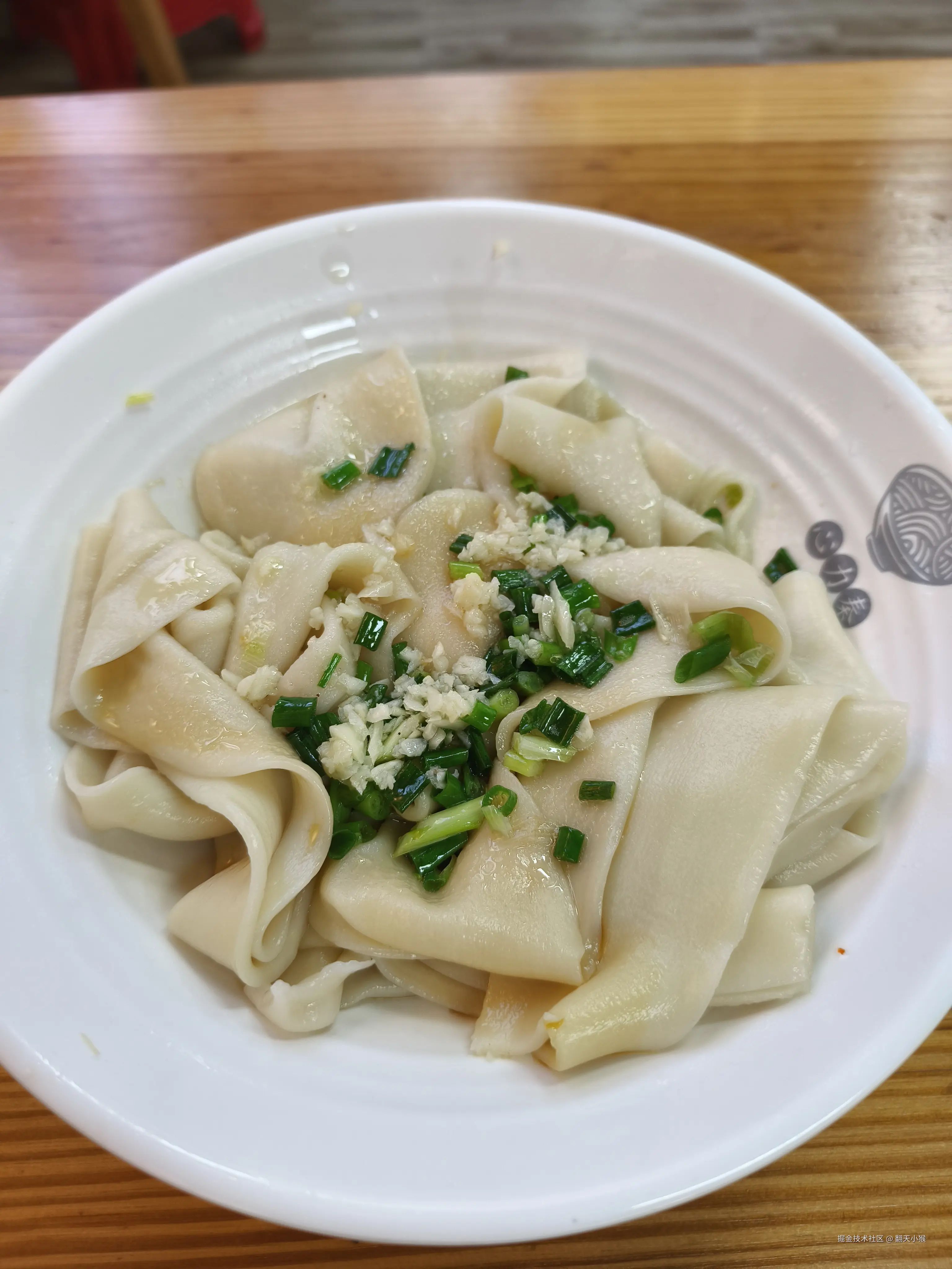 翻天小猴于2024-08-18 00:15发布的图片